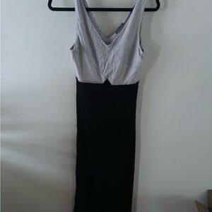 Soprano Black and White Backless Dress
